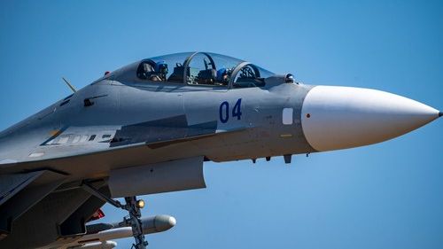 Čína rekrutuje bývalé piloty RAF. Cvičí Číňany proti západní technice